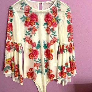 Women’s medium size body suit